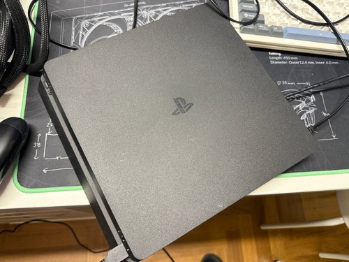 Playstation slim 500gb - 4,