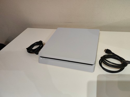 Sony pllaystation slim - (ps4),